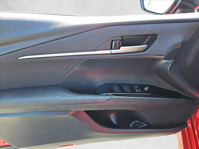 Used 2025 Toyota Camry LE FWD image 9