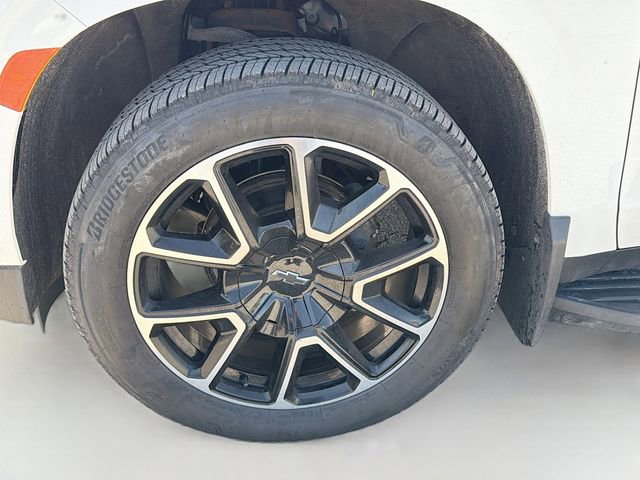 Used 2022 Chevrolet Tahoe RST w/ Sport Performance Package AWD/4WD image 14