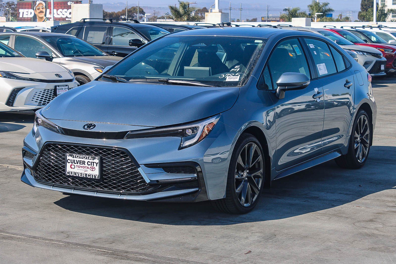New 2026 Toyota Corolla SE FWD image 3