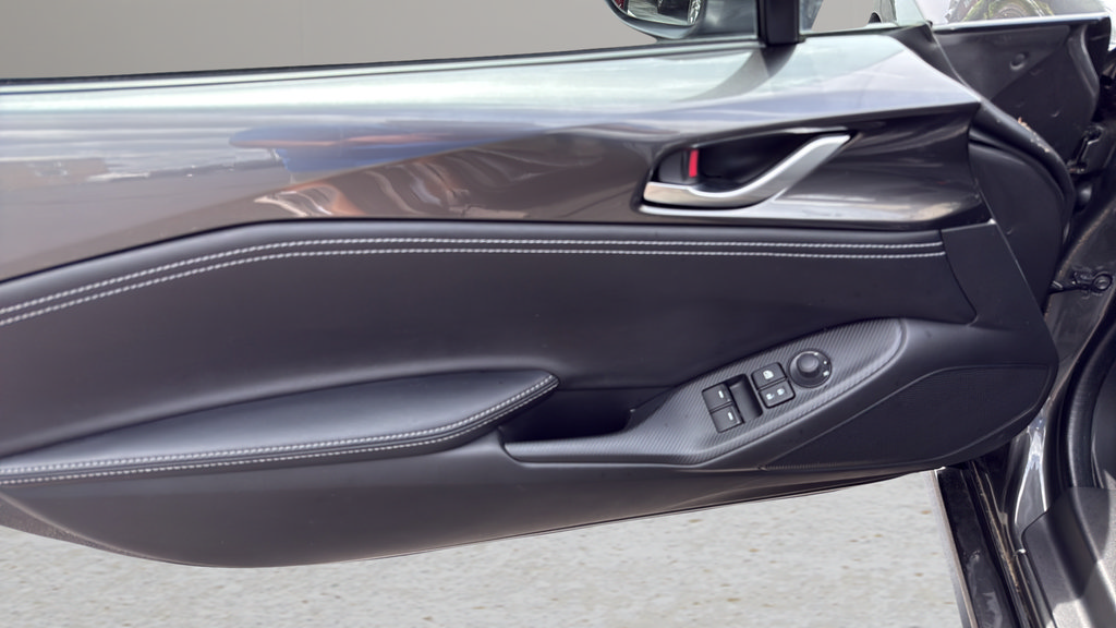 Certified 2023 MAZDA MX-5 Miata Grand Touring RWD image 10