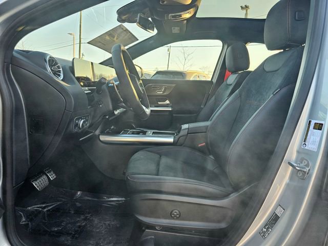 New 2026 Mercedes-Benz GLA 35 AMG 4MATIC image 16