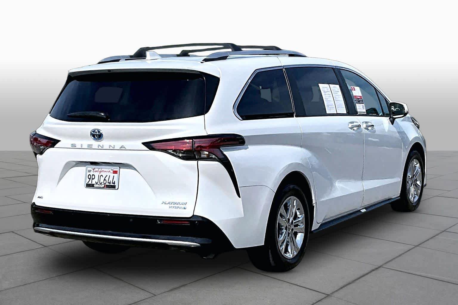 Certified 2024 Toyota Sienna Platinum AWD/4WD image 12
