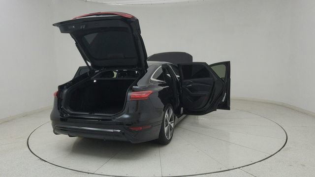 Used 2025 Audi A6 e-tron Prestige w/ Black Warm Weather Package image 79