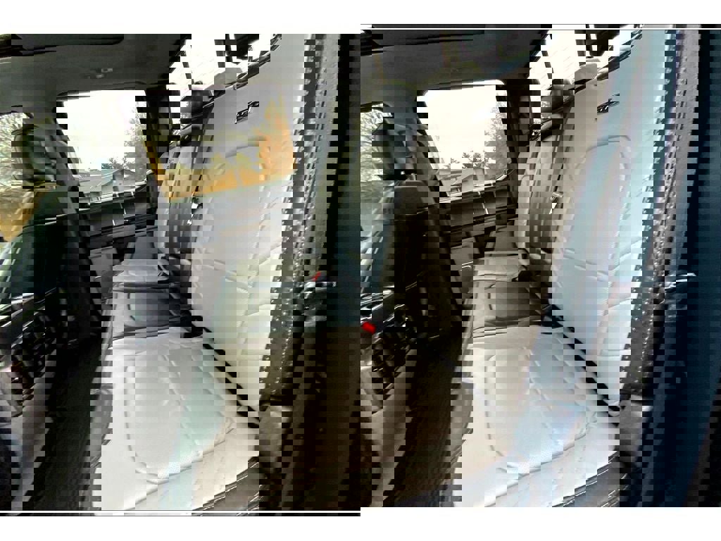 Used 2022 Ford F350 Limited image 28