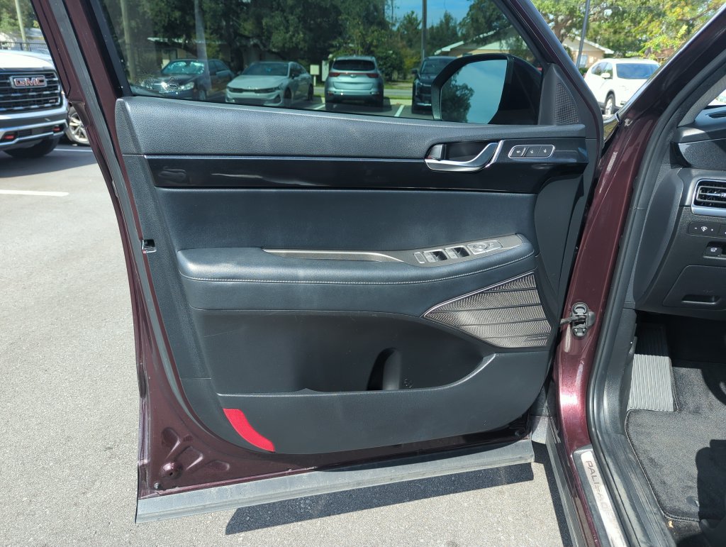 Used 2021 Hyundai Palisade Limited FWD image 18