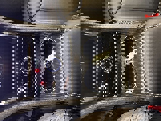 New 2025 Jeep Grand Cherokee Limited w/ Trailer Tow Package image 28