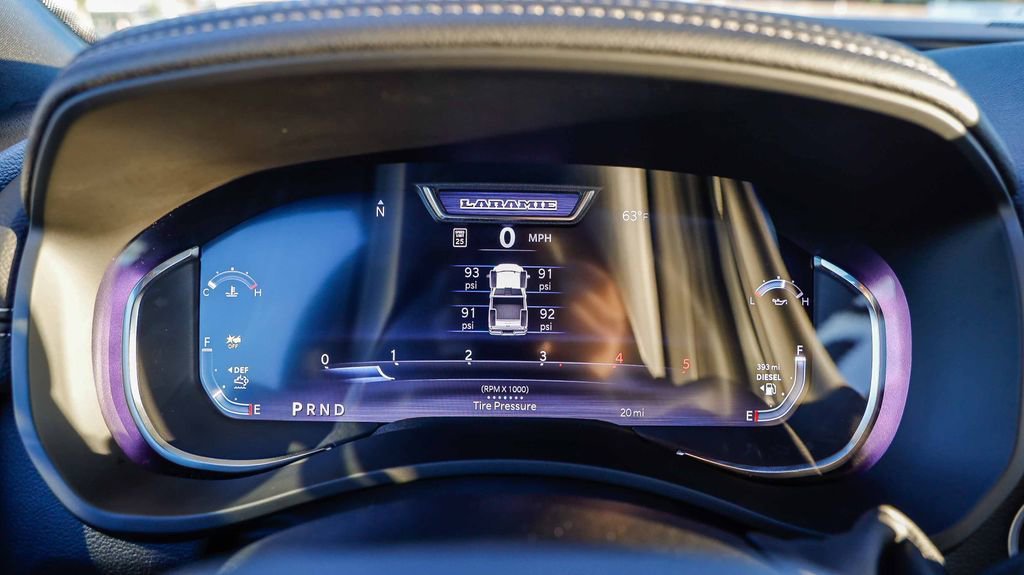 New 2026 RAM 2500 Laramie AWD/4WD image 28