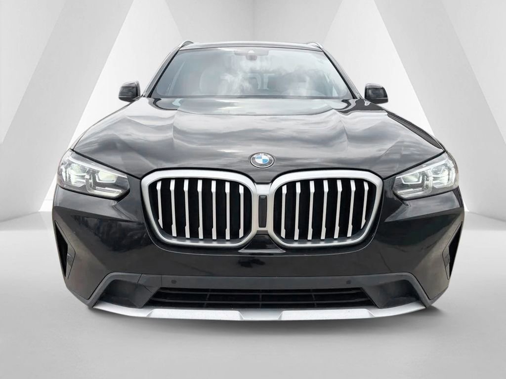 Used 2023 BMW X3 xDrive30i w/ Convenience Package AWD/4WD image 2