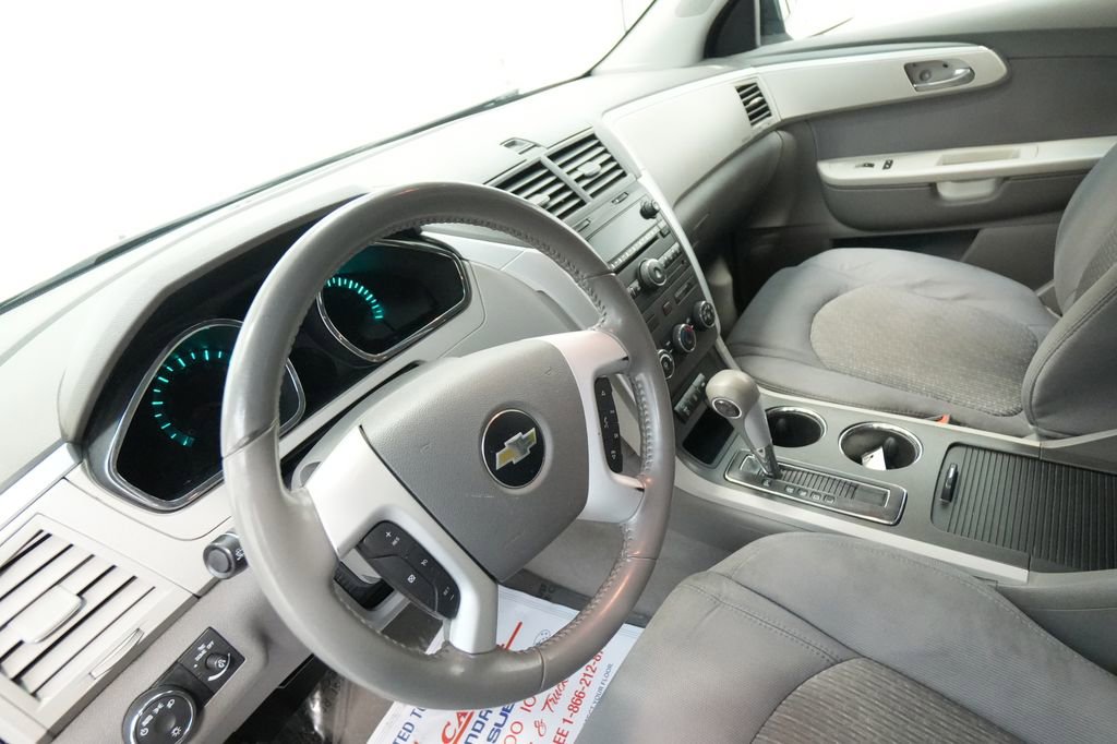 Used 2012 Chevrolet Traverse LS image 12