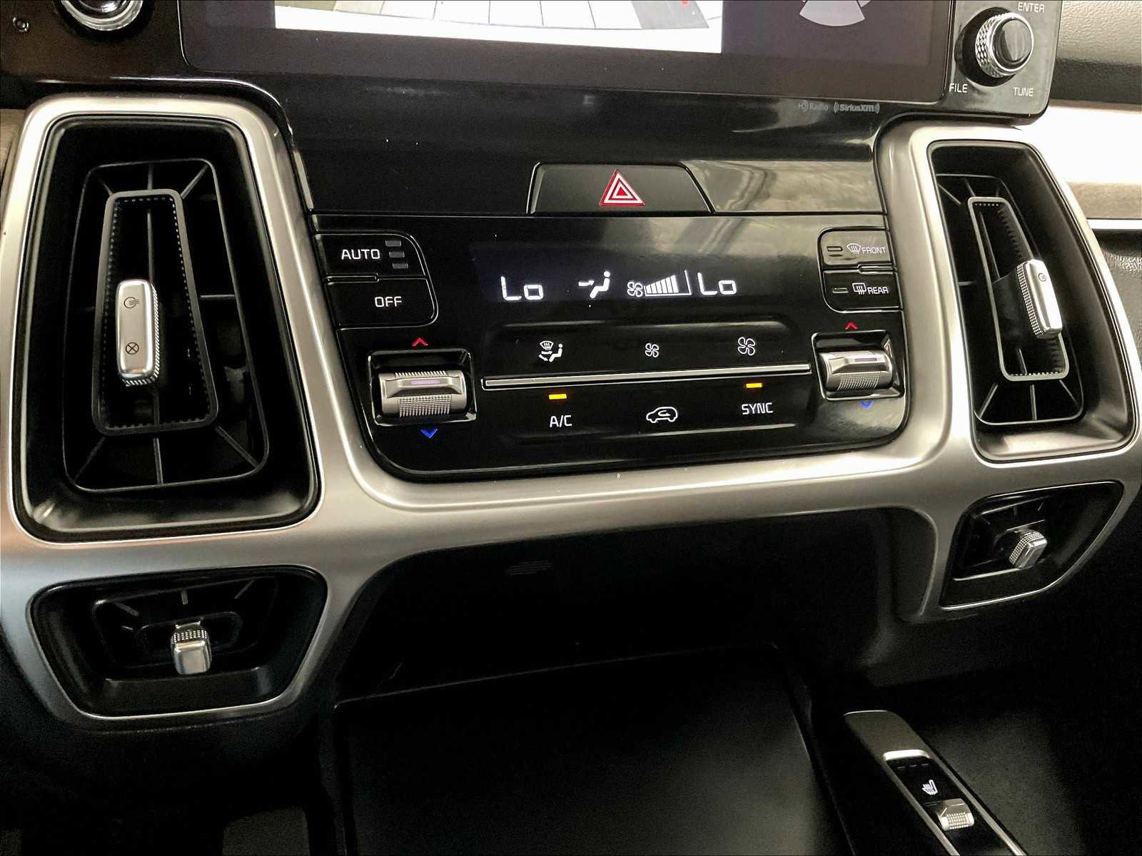 Used 2022 Kia Sorento S image 25