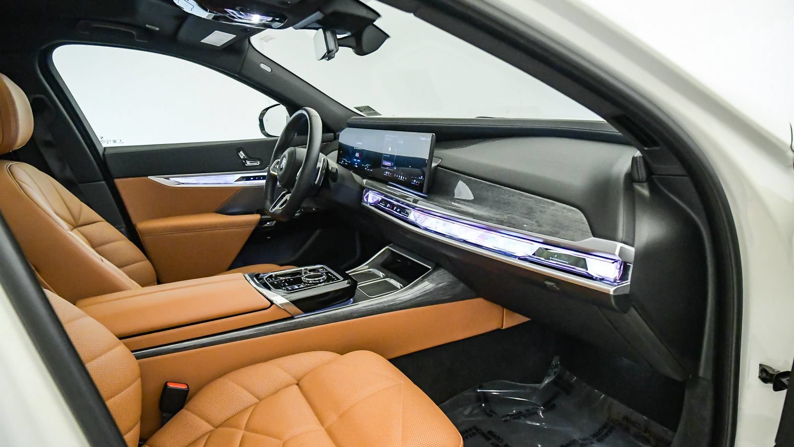 Certified 2023 BMW 740i w/ Parking Assistance Package RWD image 19