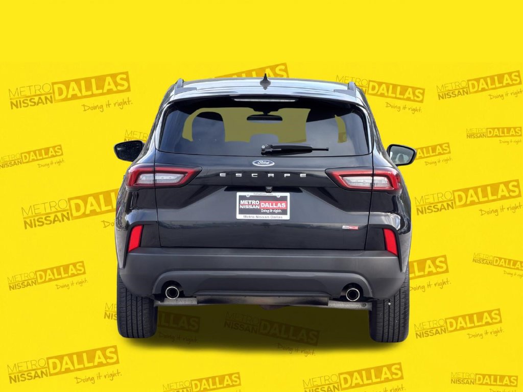 Used 2025 Ford Escape ST-Line FWD image 6