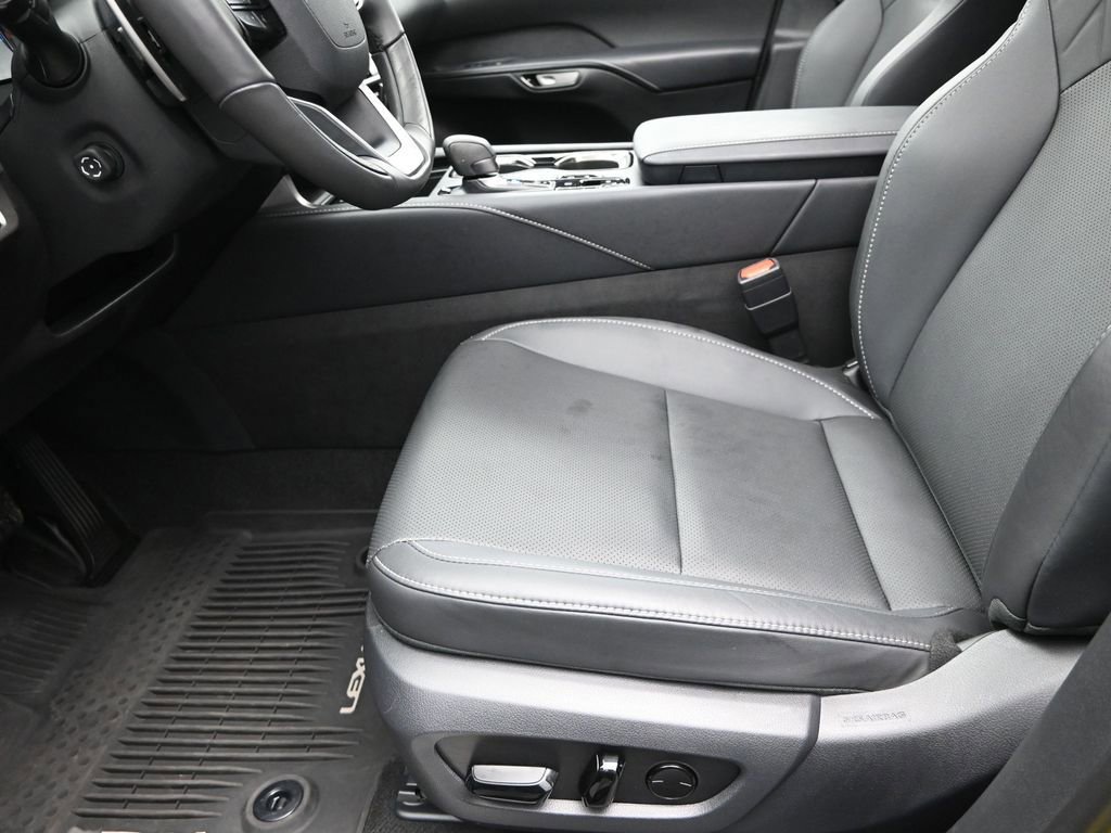 Certified 2025 Lexus RX 350 F Sport w/ Convenience Package image 13