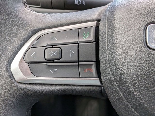 Used 2023 Jeep Compass Limited image 18