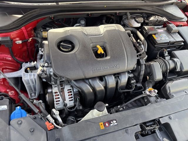 Used 2020 Hyundai Elantra SE image 25