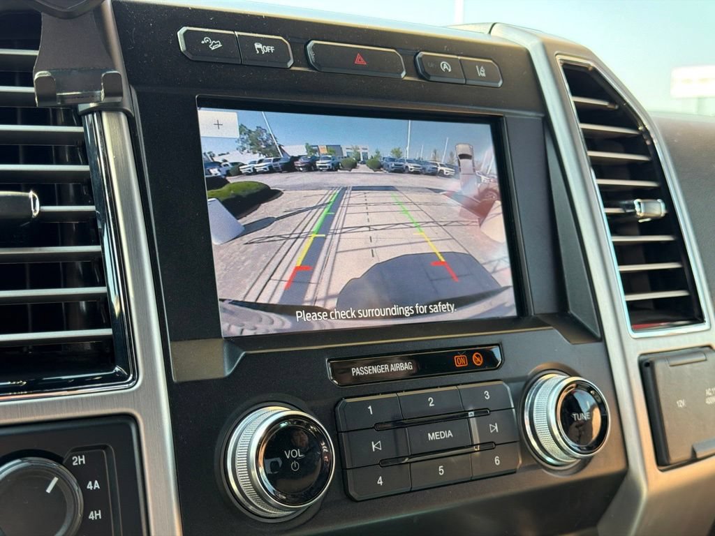 Used 2020 Ford F150 Platinum w/ FX4 Off-Road Package AWD/4WD image 21