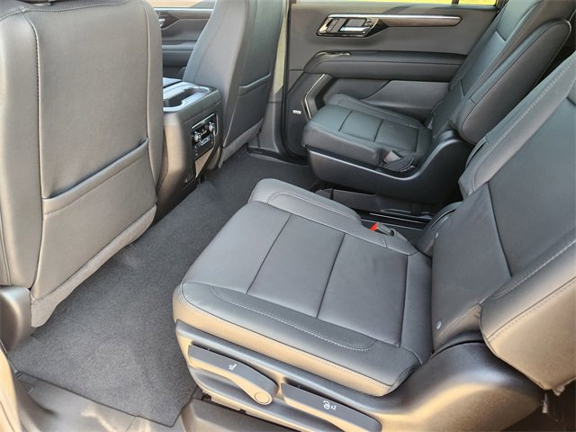 New 2026 Chevrolet Suburban LT w/ Comfort Package image 23
