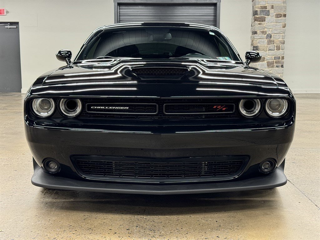 Used 2021 Dodge Challenger R/T RWD image 2