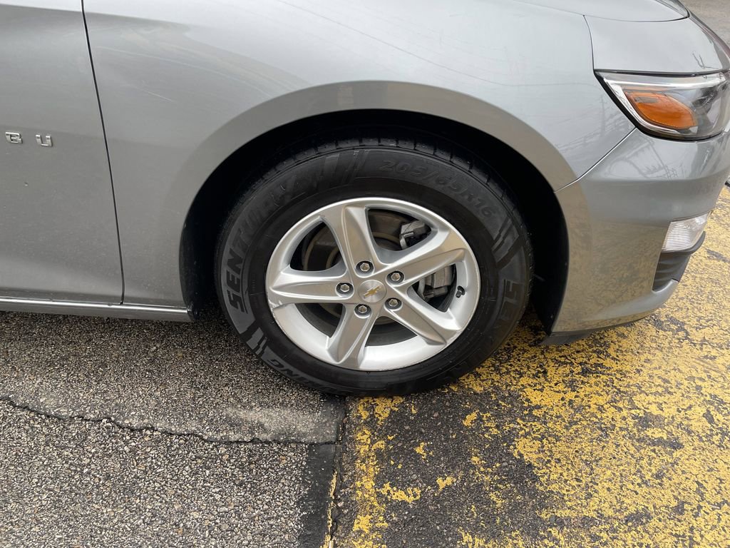 Used 2023 Chevrolet Malibu LT image 11