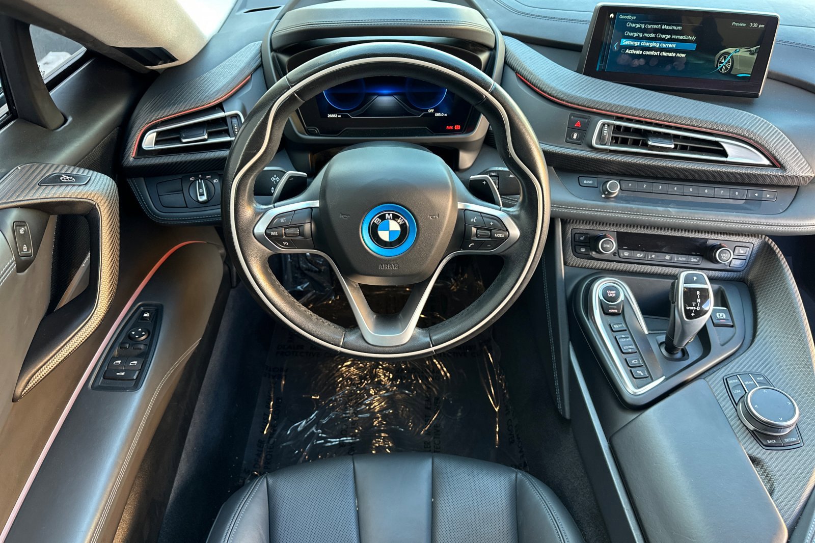 Used 2020 BMW i8 Coupe image 16
