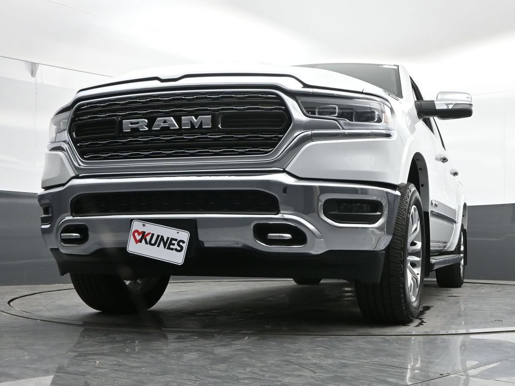 Used 2024 RAM 1500 Limited AWD/4WD image 42