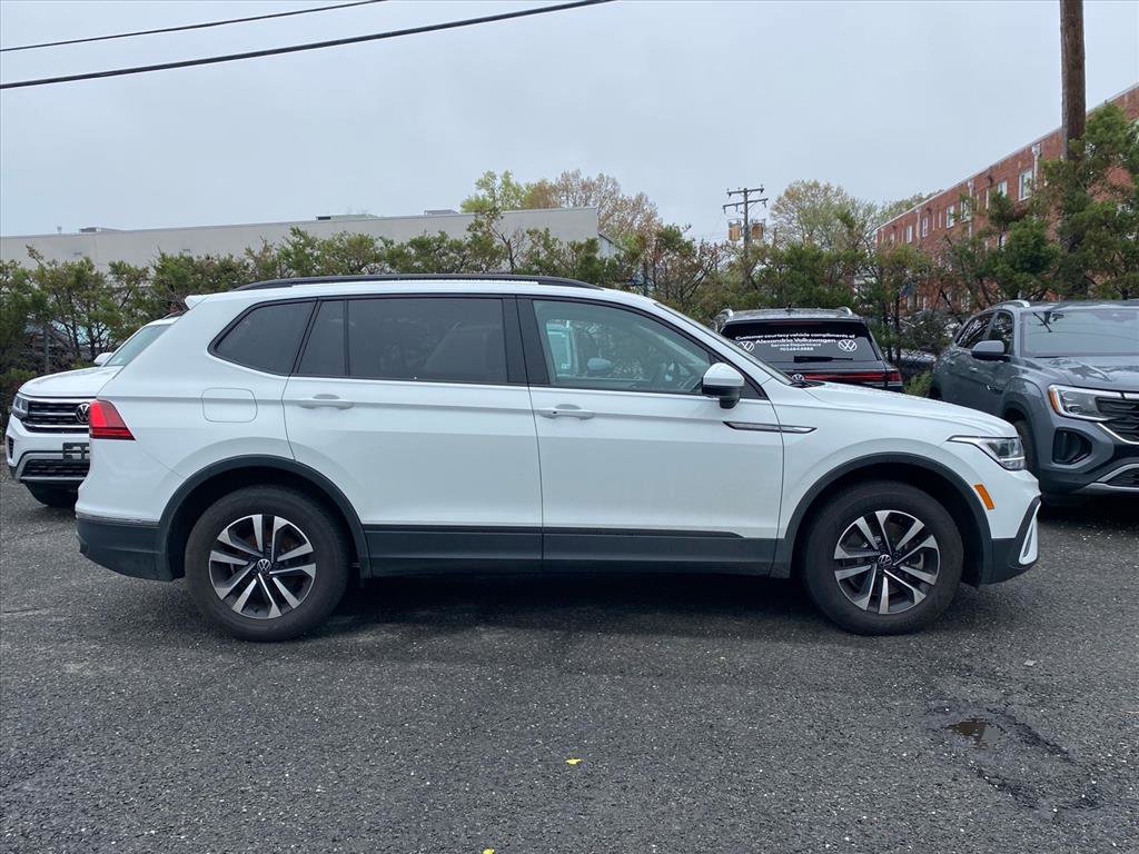 Certified 2024 Volkswagen Tiguan S AWD/4WD image 2