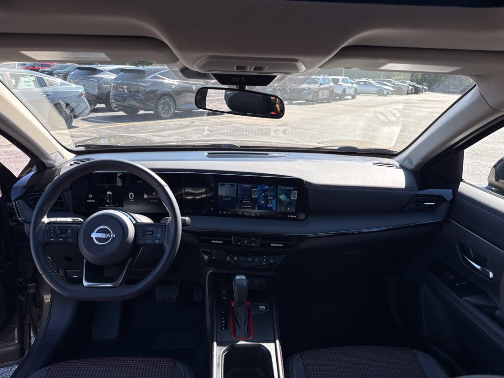 Certified 2026 Nissan Kicks SR w/ SR Premium Package AWD/4WD image 11