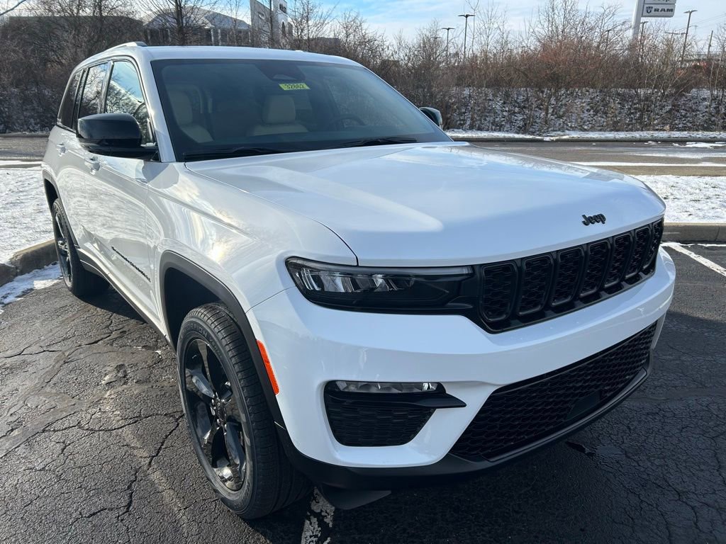 New 2025 Jeep Grand Cherokee Limited image 21