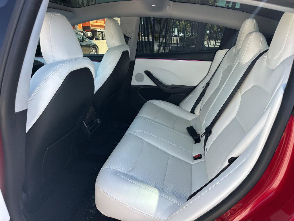 Used 2025 Tesla Model 3 RWD image 10