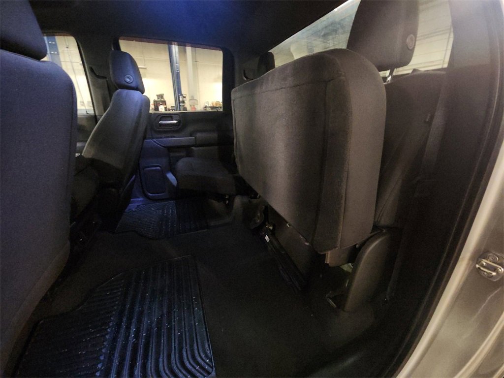 Certified 2021 Chevrolet Silverado 2500 Custom w/ Custom Value Package image 36