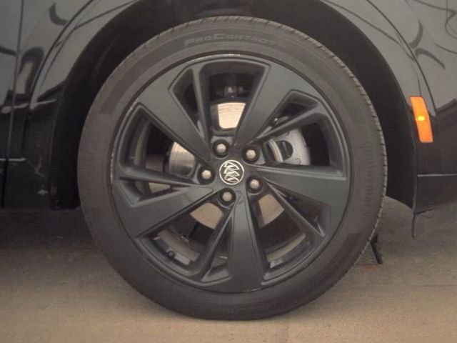 Used 2023 Buick Envision Essence w/ Sport Touring Package AWD/4WD image 23