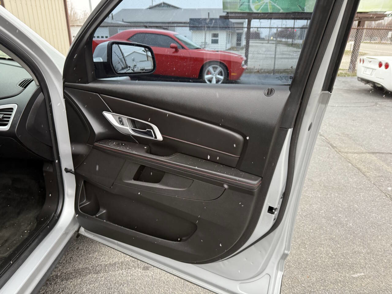 Used 2015 GMC Terrain SLE image 20