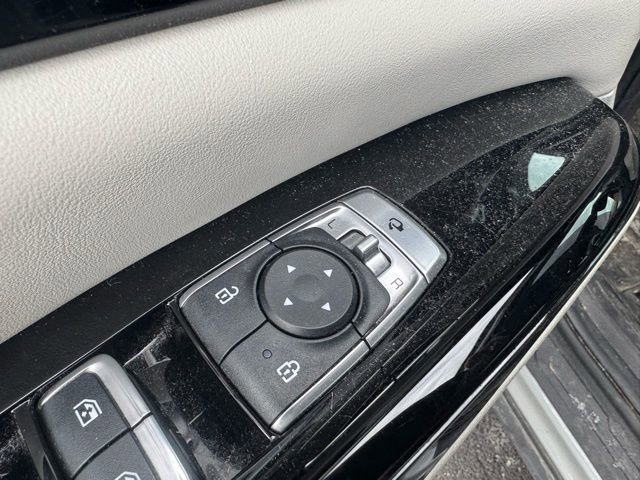 Used 2022 Kia Carnival SX image 19