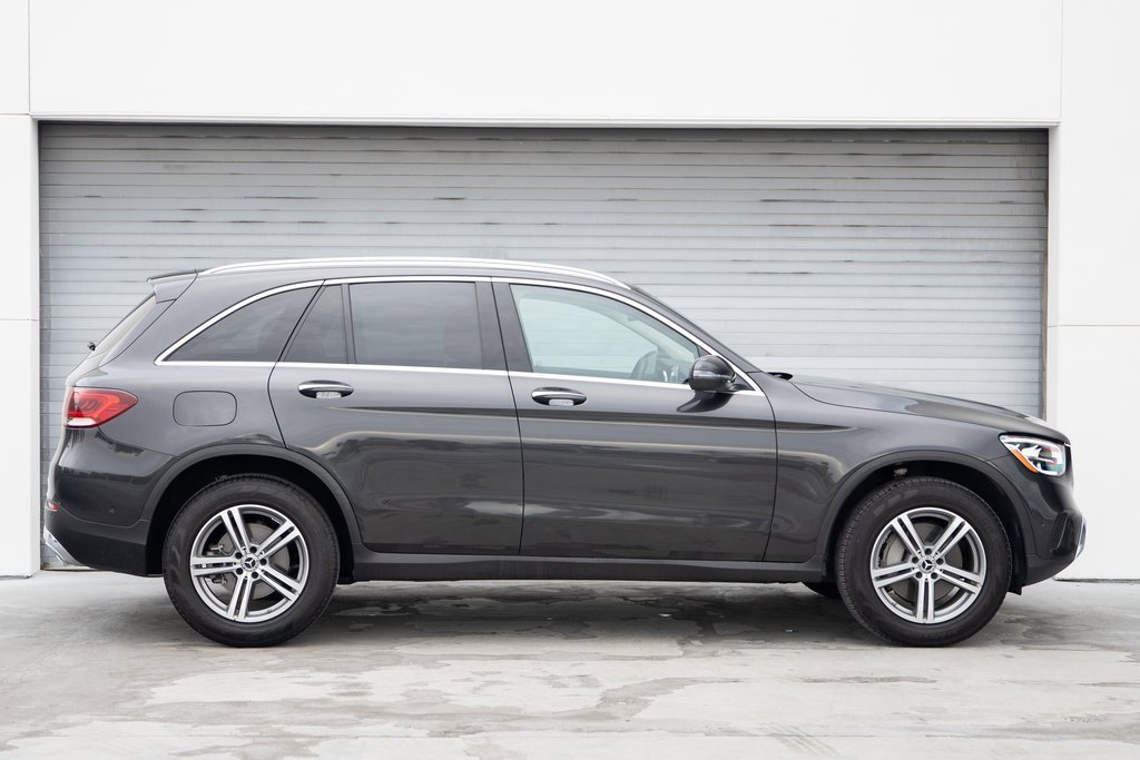Used 2022 Mercedes-Benz GLC 300 image 4