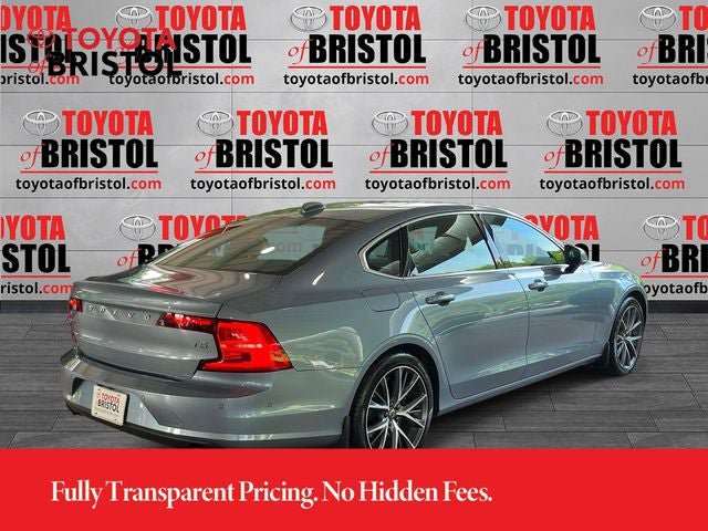 Used 2018 Volvo S90 T5 Momentum w/ Convenience Package FWD image 3