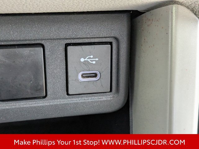 Used 2024 Toyota Corolla Cross L FWD image 18