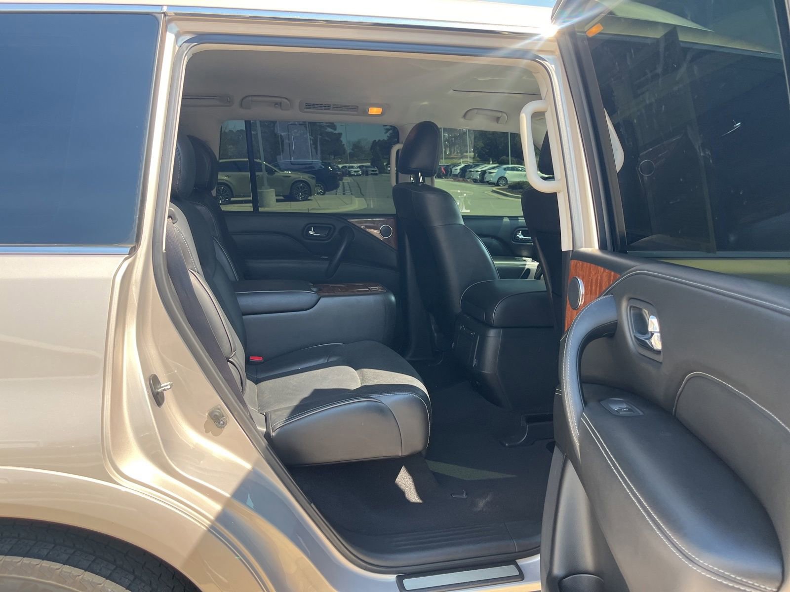 Used 2018 INFINITI QX80 4WD image 33
