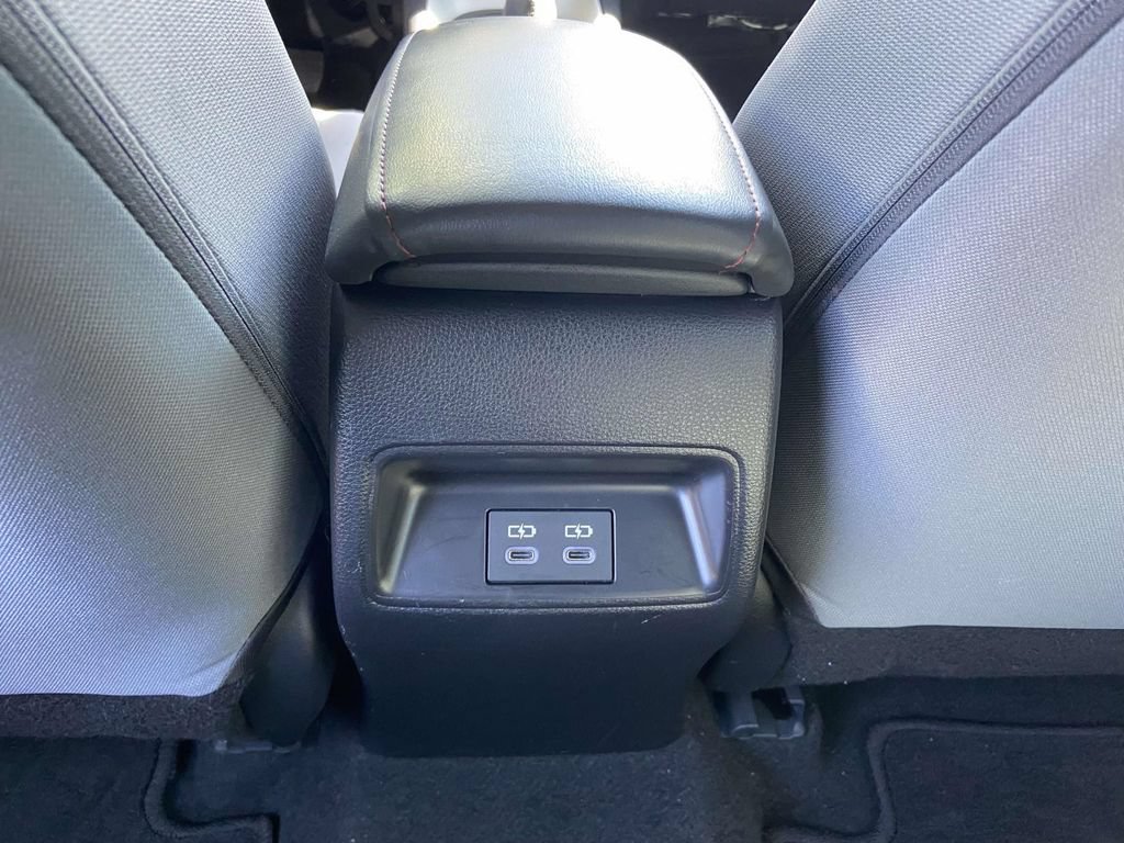 Used 2025 Toyota Corolla SE FWD image 17