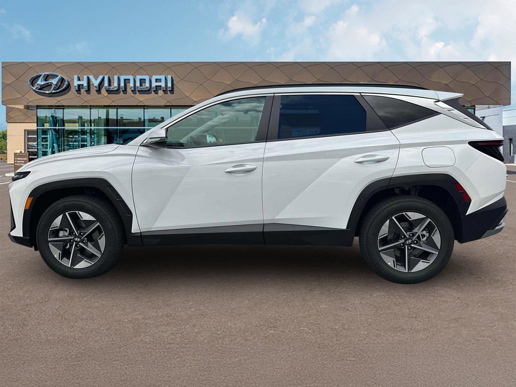 New 2025 Hyundai Tucson SEL image 3