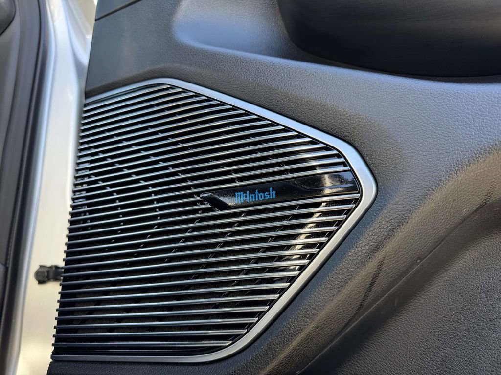 Used 2021 Jeep Grand Cherokee L Overland image 15