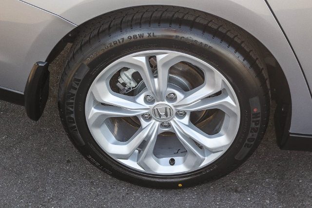 Used 2023 Honda Accord LX image 11