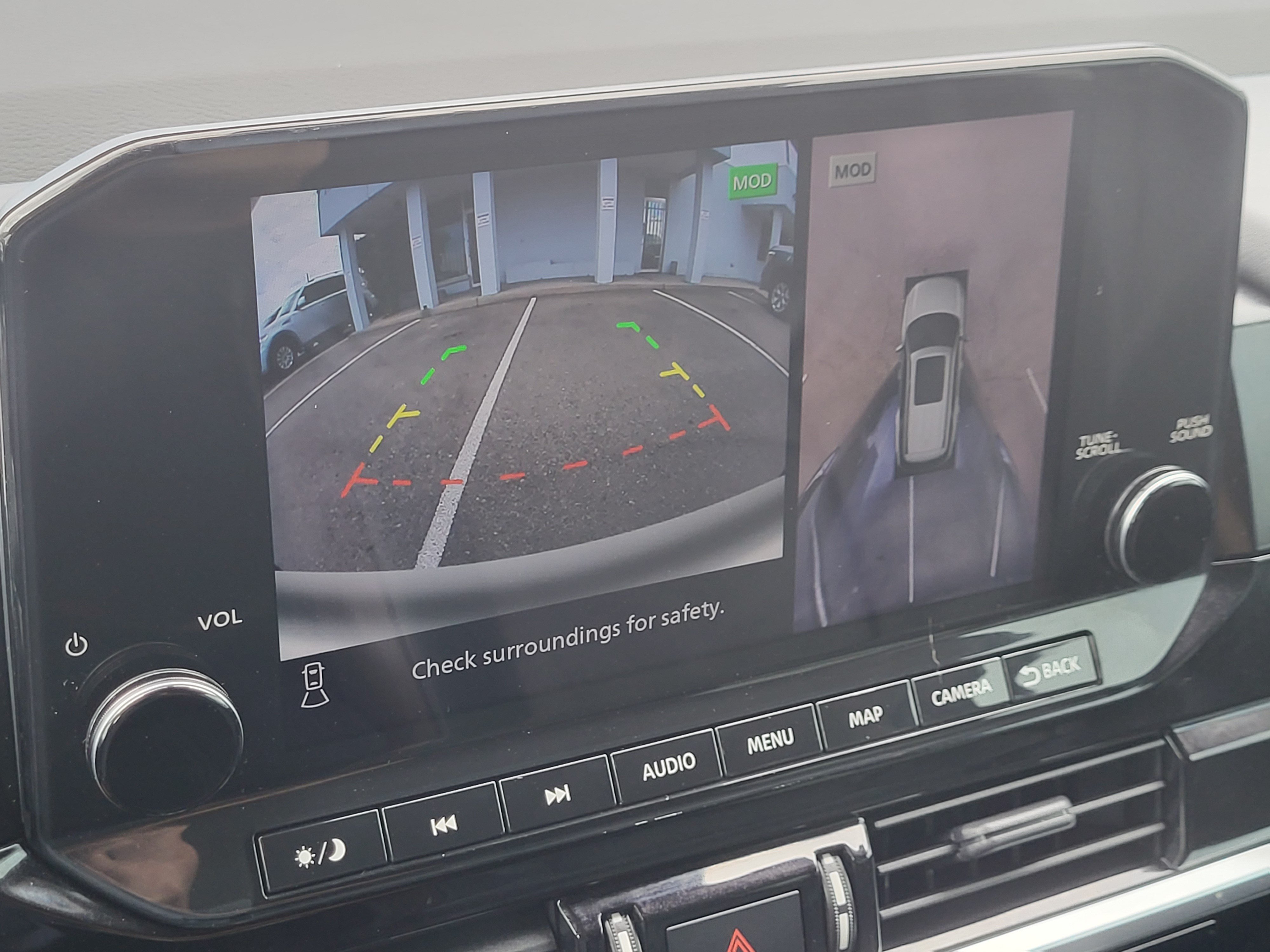 Certified 2023 Nissan Pathfinder Platinum FWD image 19