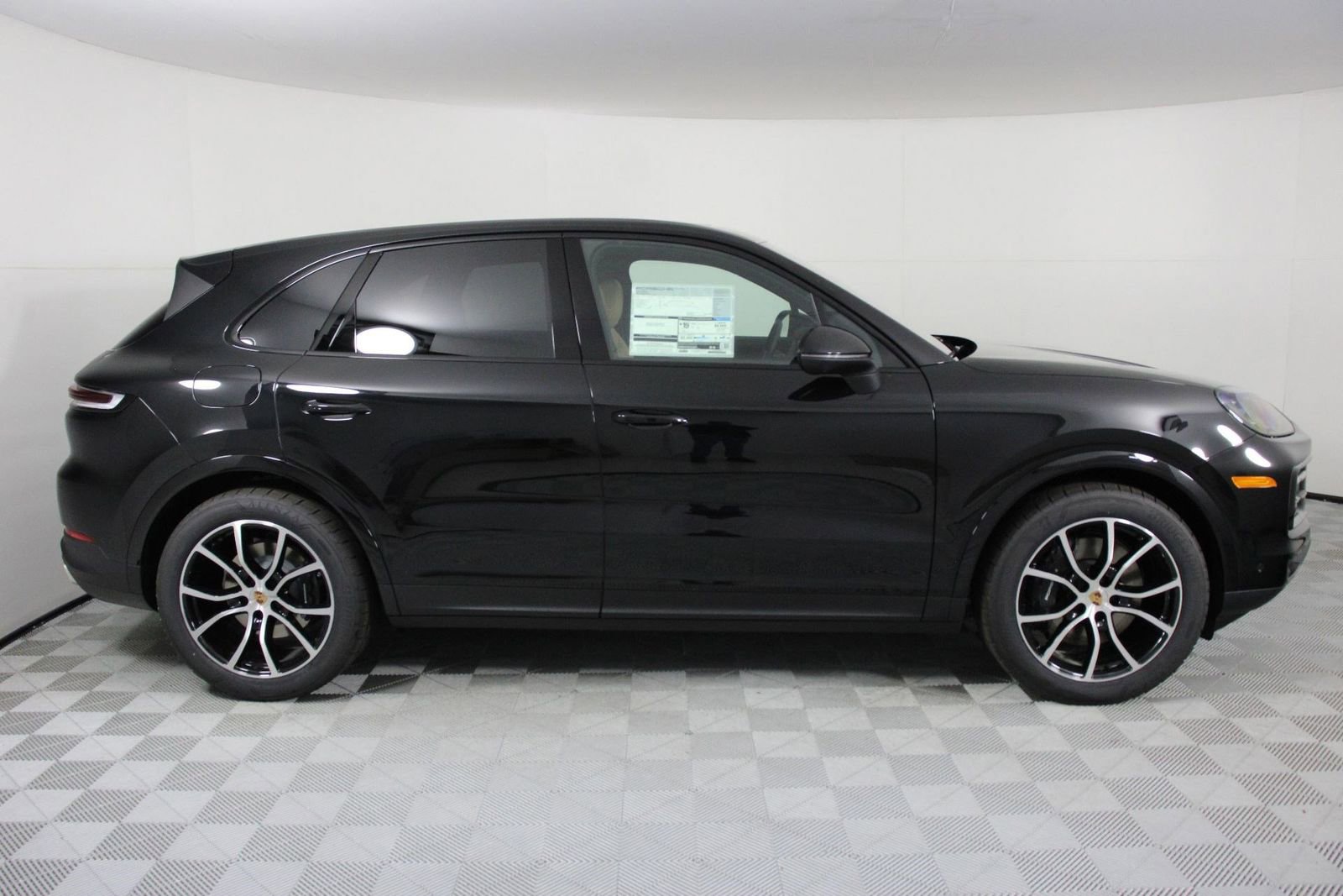 New 2026 Porsche Cayenne AWD/4WD image 8