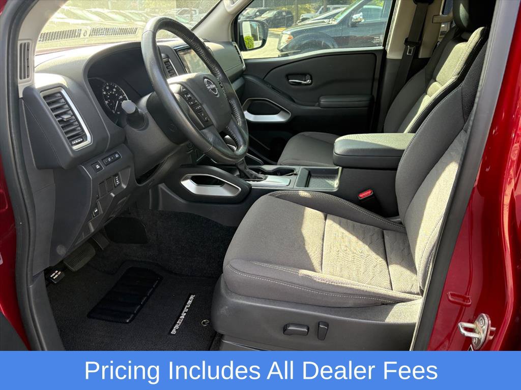 Used 2022 Nissan Frontier SV w/ Technology Package AWD/4WD image 17