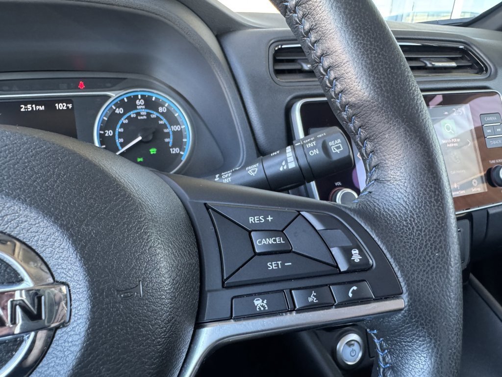 Used 2022 Nissan Leaf SV image 29