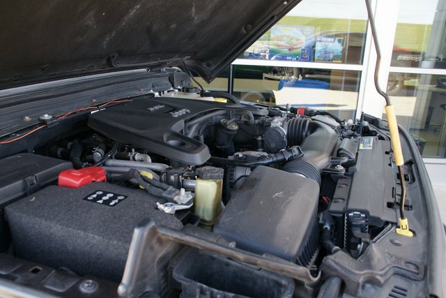 Used 2018 Jeep Wrangler Unlimited Sahara image 10