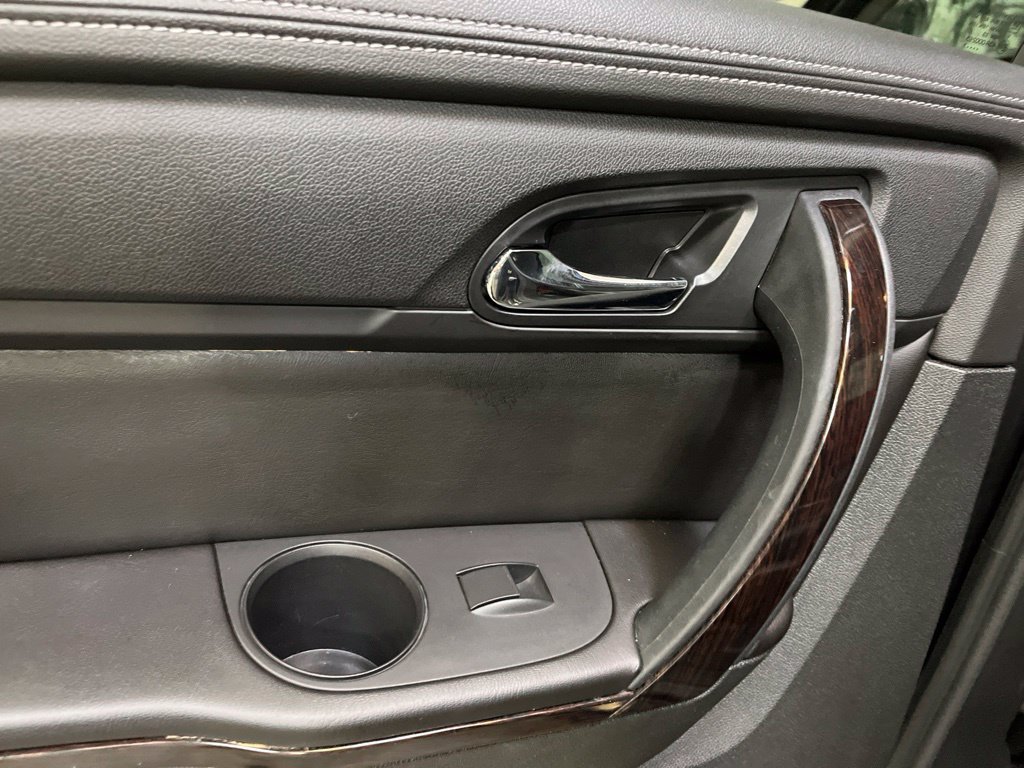 Used 2017 Chevrolet Traverse Premier AWD/4WD image 31