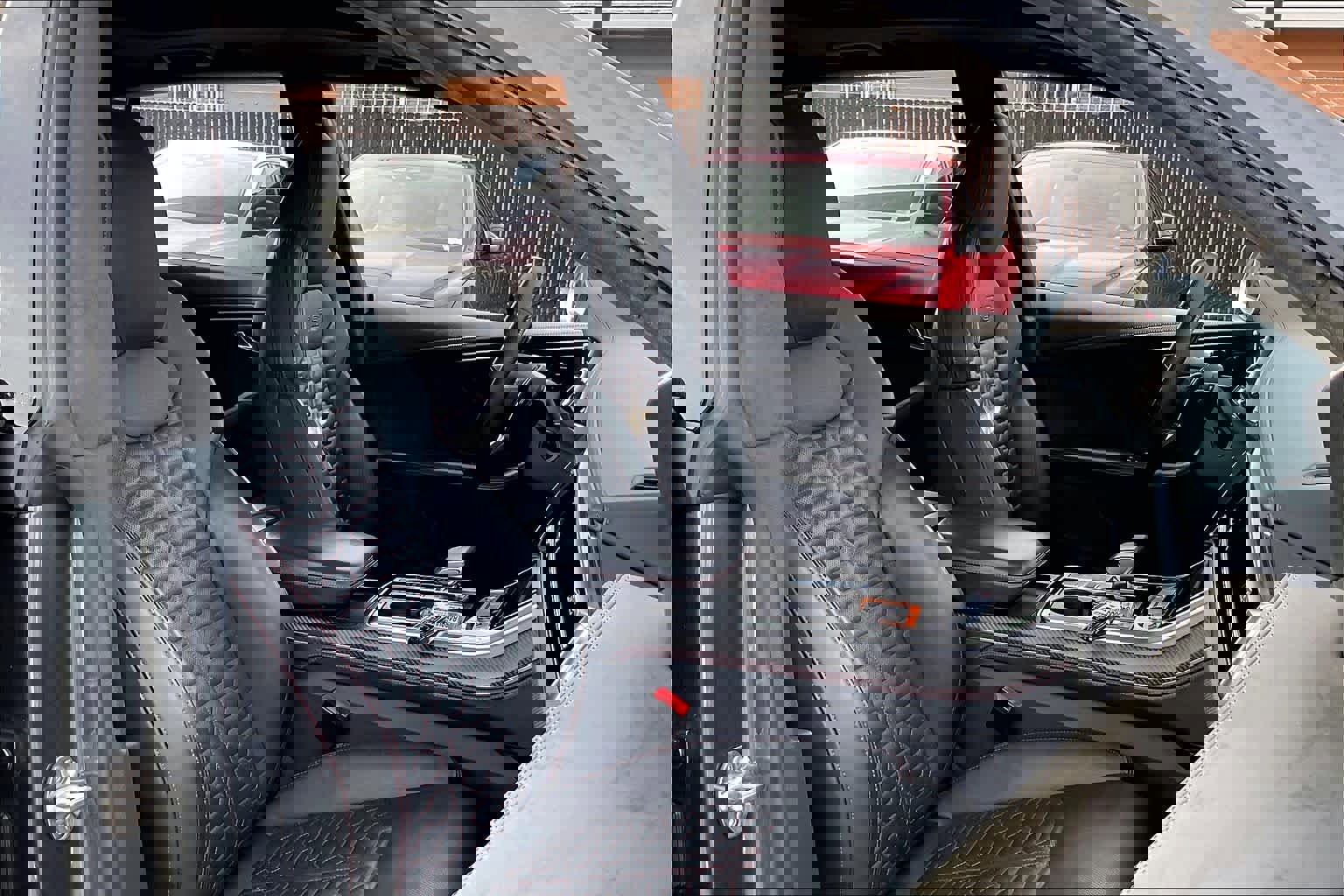 Used 2020 Audi RS Q8 w/ Carbon Optic Package image 9