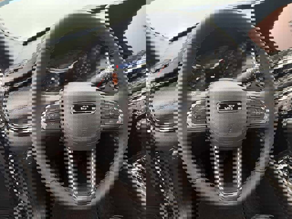 New 2026 Jeep Compass Latitude image 23