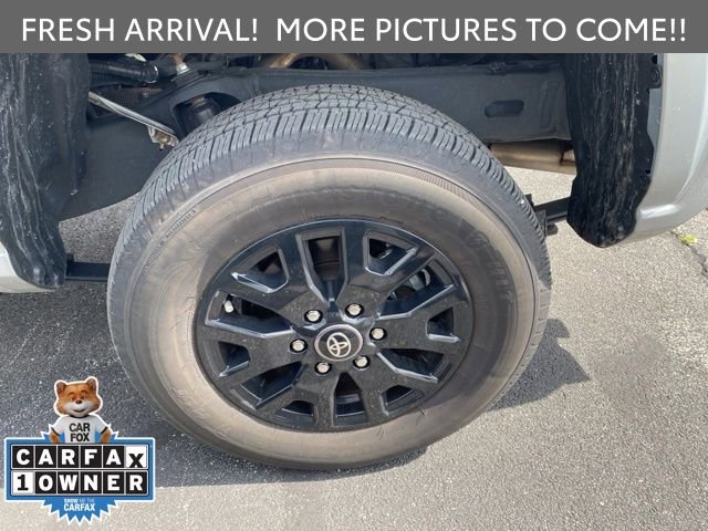 Used 2024 Toyota Tacoma SR AWD/4WD image 10